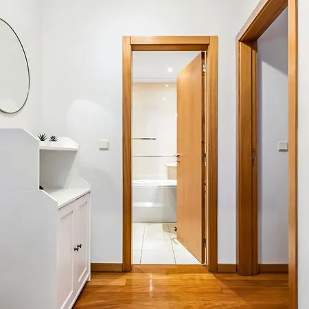 Pilar Hills Funchal, By Op Apartment