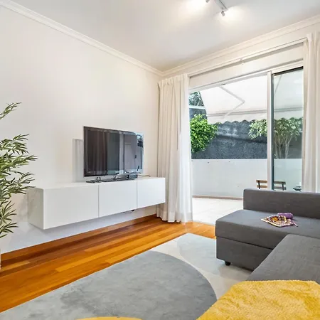 Pilar Hills Funchal, By Op