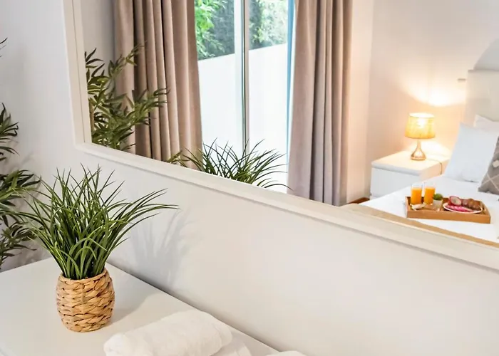 Pilar Hills Funchal, By Op * Funchal (Madeira)